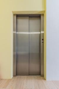 Foto sihtkohas Magong asuva majutusasutuse Water Reflection水映民宿 l 電梯 galeriist