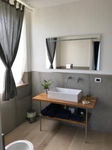 Ένα μπάνιο στο B&b Salsedine +18 φωτογραφίες