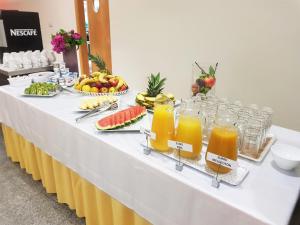 Comida en o cerca de este hotel