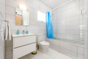 Kylpyhuone majoituspaikassa Nissini Villa #4