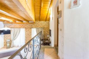 Gallery image of Guest House Casa del Folletto in Stresa