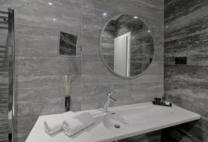 Koupelna v ubytování Luxury Amarin Apartment