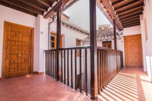 Gambar di galeri bagi Apartamentos Nahira Suites 3000 di Granada