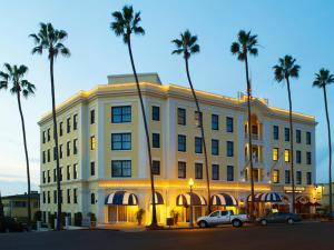 Gallery image of Grande Colonial La Jolla in San Diego