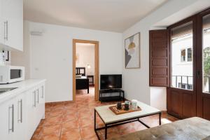 Küche/Küchenzeile in der Unterkunft Urban Suites Granada