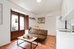 Küche/Küchenzeile in der Unterkunft Urban Suites Granada