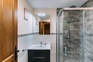 A bathroom at Casa Rural Monte Perdido