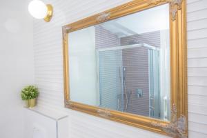 Koupelna v ubytování Apartment Sky + 20 fotografií