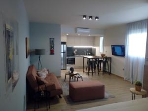 A kitchen or kitchenette at Beautiful studio next to ancient stadium