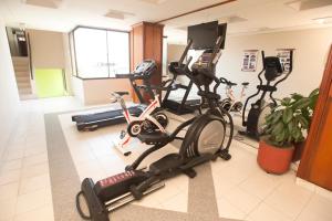 Fitness centrum a/nebo fitness zařízení v ubytování Hotel Principe