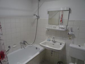 Koupelna v ubytování Aktiv Hotel Winterberg