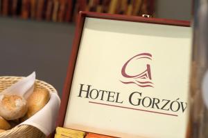 Certifikát, ocenenie alebo iný dokument vystavený v ubytovaní Hotel Gorzów