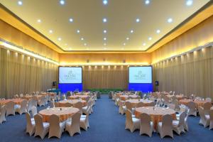 Konferenční prostory v ubytování Oak Tree Emerald Hotel & Coventions Semarang + 37 fotografií