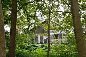 Gallery image of DINOS Bed&Breakfast - Private Guesthouse in Eelderwolde