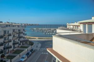 A general sea view or a sea view taken from Az apartmant