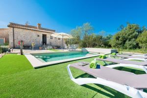 The swimming pool at or close to Son Ferragut
