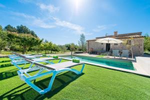 The swimming pool at or close to Son Ferragut