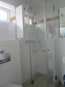 Kylpyhuone majoituspaikassa Konoba
