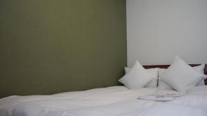 Postel nebo postele na pokoji v ubytování Web Hotel Tokyo Asakusabashi