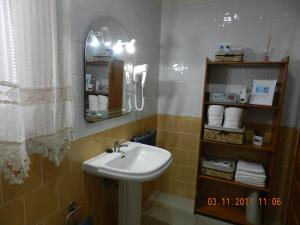 Koupelna v ubytování Trotamundos GC FAMILIAS Y ADULTOS RESPONSABLES