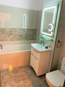 Plaza Residence Studio