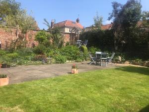 The building where the bed & breakfast is located 