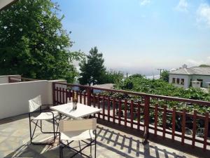 Balkón alebo terasa v ubytovaní Hotel Vrionis