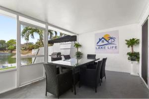 Lake Life - 3/2 lake House With Hot Tub And Kayaks