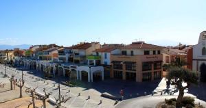 Η γειτονιά γύρω από ή μία γειτονιά κοντά σε αυτό το ξενοδοχείο +25 φωτογραφίες