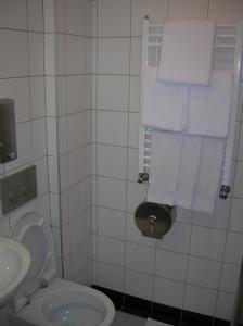 Koupelna v ubytování Hotel Darcet