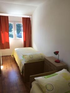 מיטה או מיטות בחדר ב-Apartments Đurđa - amazing location