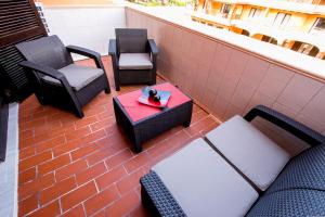 O zonă de relaxare la Spacious & Stylish apartment Los Cristianos