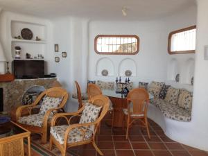 Posezení v ubytování Chalet El Encanto