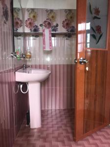 Koupelna v ubytování Loversleap bungalow