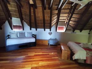 Postel nebo postele na pokoji v ubytování The Birdhouse Bed & Breakfast #NO Loadshedding #Solar Energy