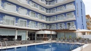 Bazén v ubytování Hotel Cesar Augustus nebo v jeho okolí