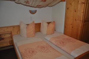 Letto o letti in una camera di Haus Freispitzblick