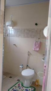 A bathroom at Recanto das Videiras