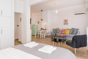 Ένα ή περισσότερα κρεβάτια σε δωμάτιο στο Wide Comfy Studio Apartment Centrally Located In Thissio