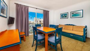 Posezení v ubytování Apartamentos Charlys Can Picafort
