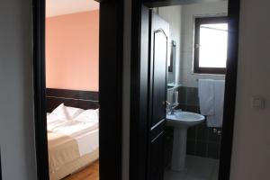 Bagno di Hotel Beograd - Yu