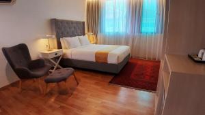 Galeri foto The Boutique Residence Hotel di George Town
