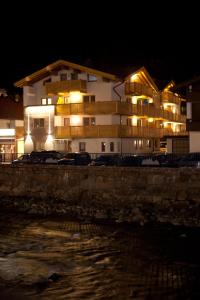 The building in which Az apartmant is located