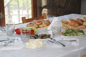 Mâncare la sau în apropiere de această pensiune