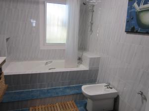 A bathroom at Por la zona de Cabo de Gata