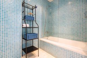 Kúpeľňa v ubytovaní Playa del Cantil, 3 bedrooms and 2 free parking