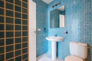 Kúpeľňa v ubytovaní Playa del Cantil, 3 bedrooms and 2 free parking