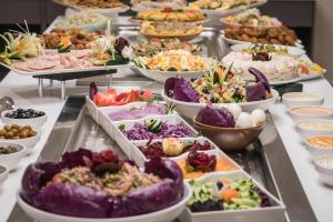 Gallery image of Golden Tulip Royaume in Alger +22 photos