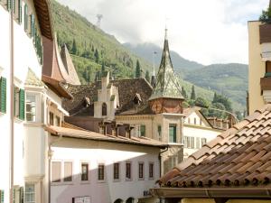 Gallery image of Stay COOPER l Cà de Bezzi in Bolzano