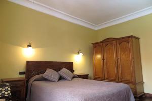 Gallery image of Hostal Esmeralda in Comillas
